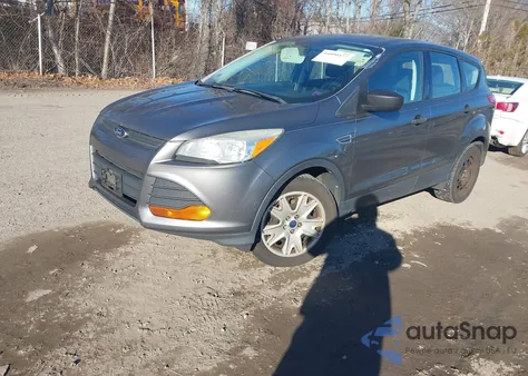 2014 Ford Escape S z USA, uszkodzony, nr VIN 1FMCU0F78EUD47884